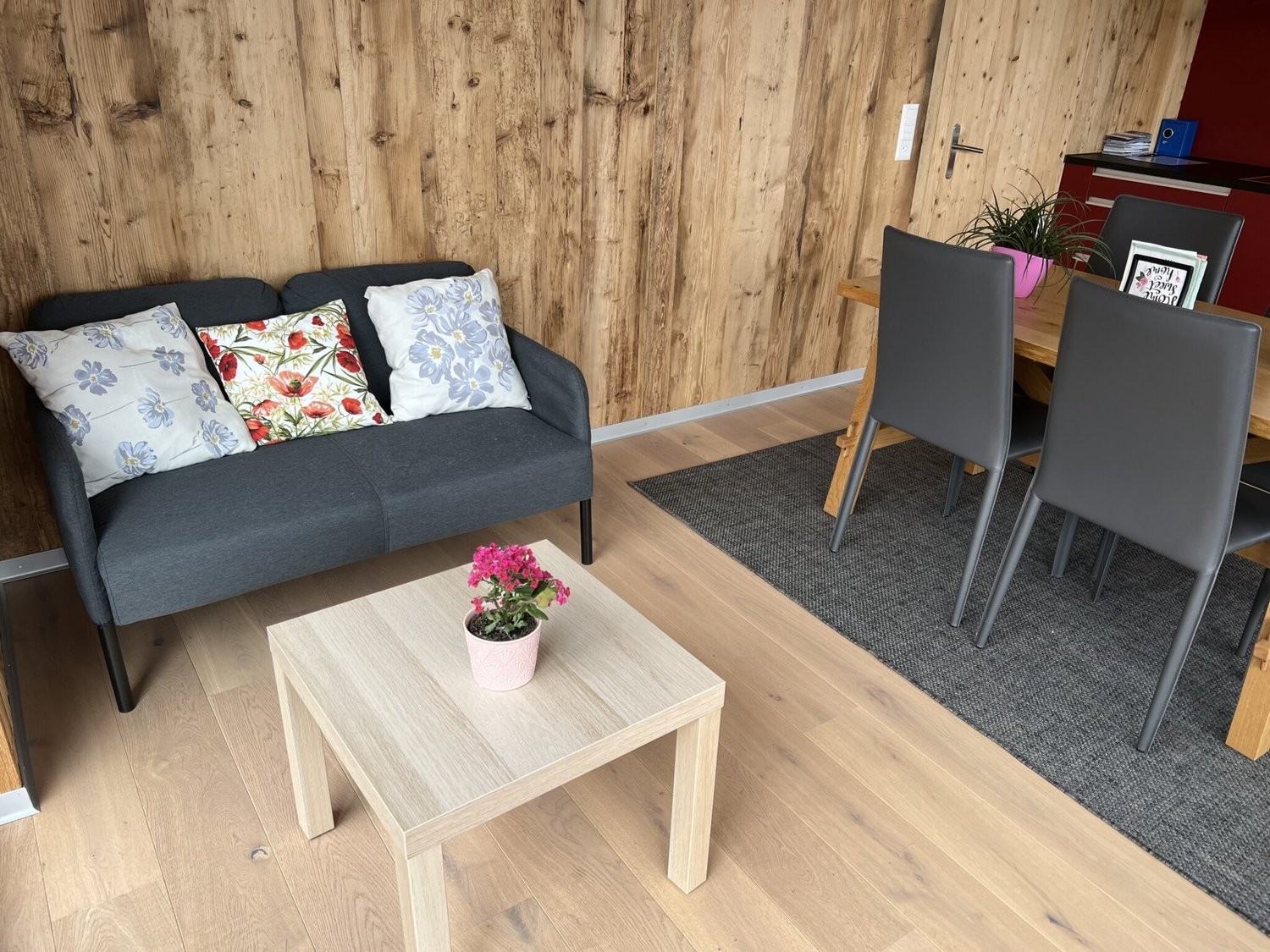 2 ½ rooms furnished flat