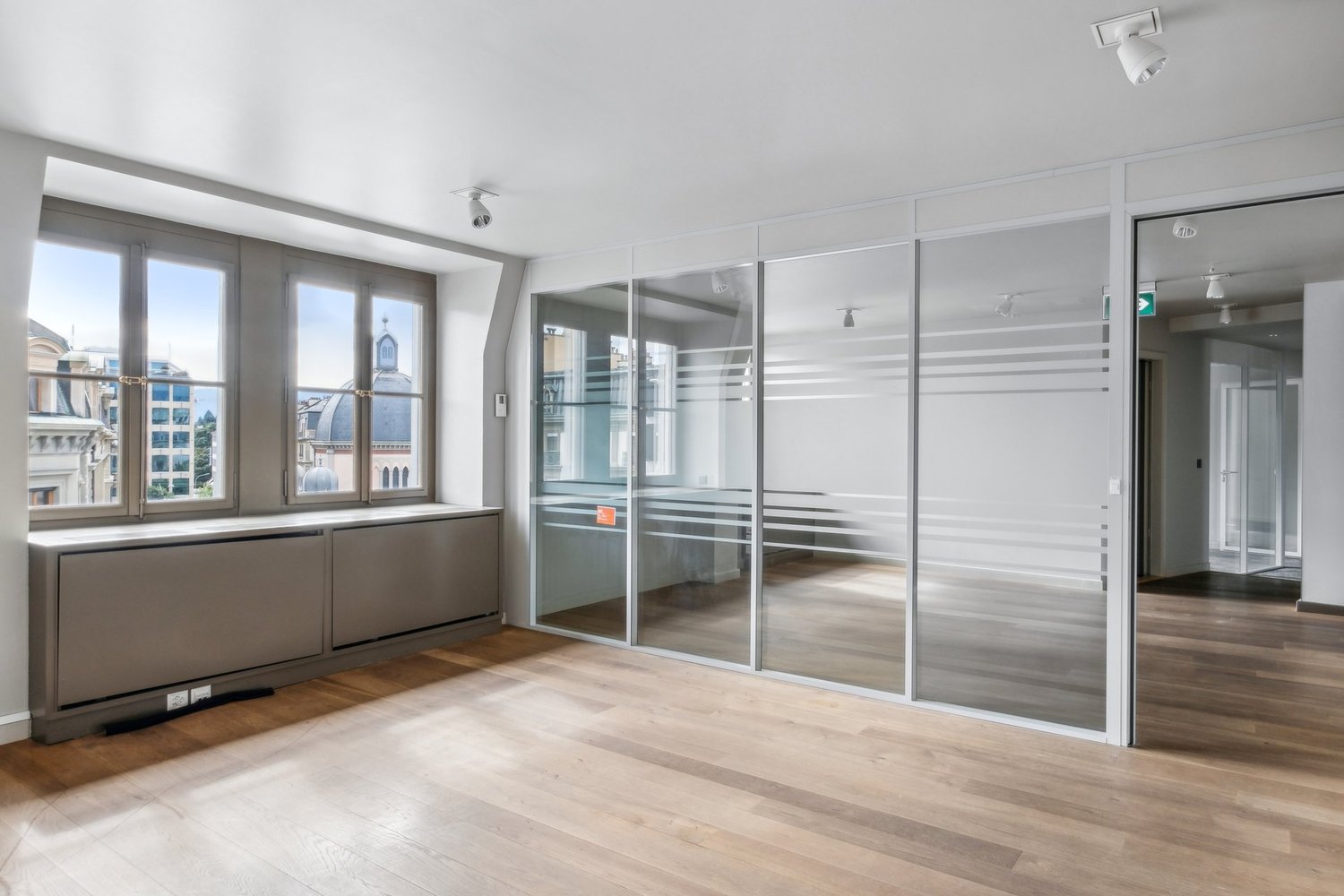 836m² office, photo 7 of 10