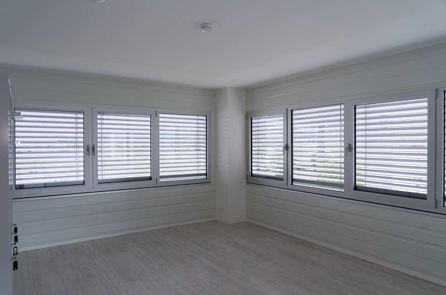 615m² ufficio, foto 1 di 10