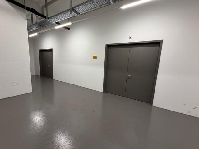 330m² di deposito