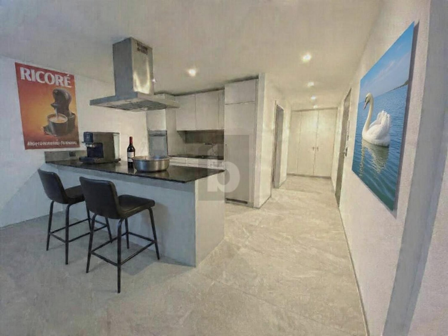 3 rooms apartment, photo 3 of 4