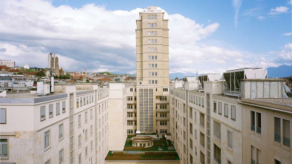 68m² office