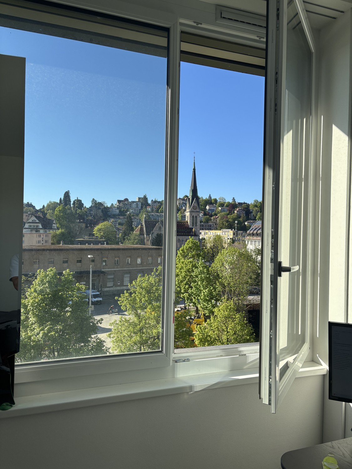 Room in a shared flat, photo 3 sur 9