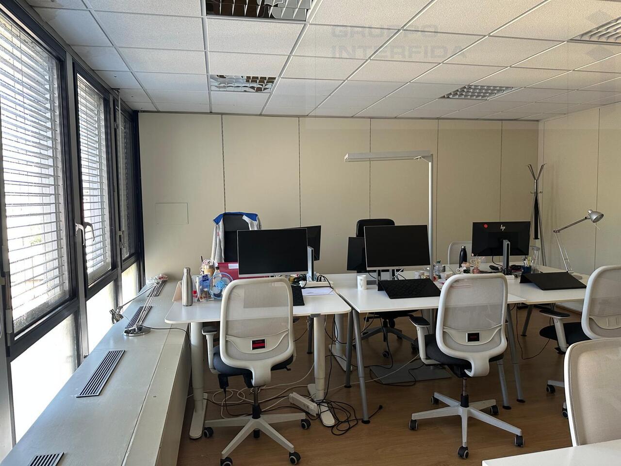 332m² office, photo 6 of 9