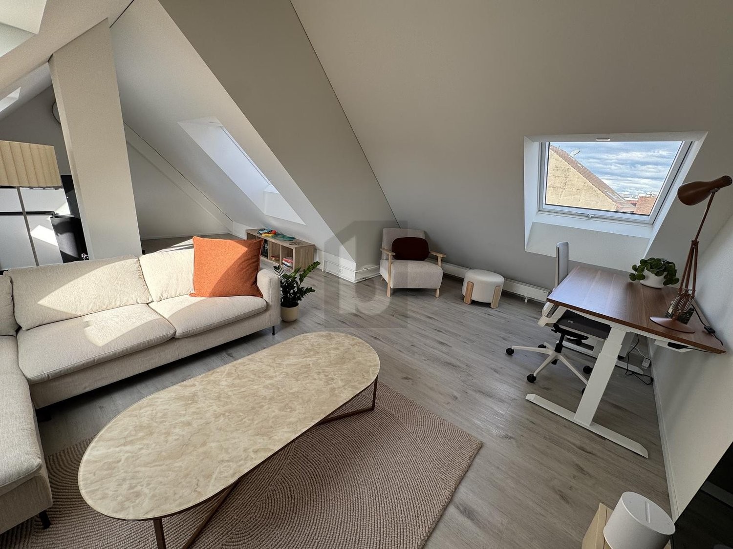 2 ½ rooms furnished flat