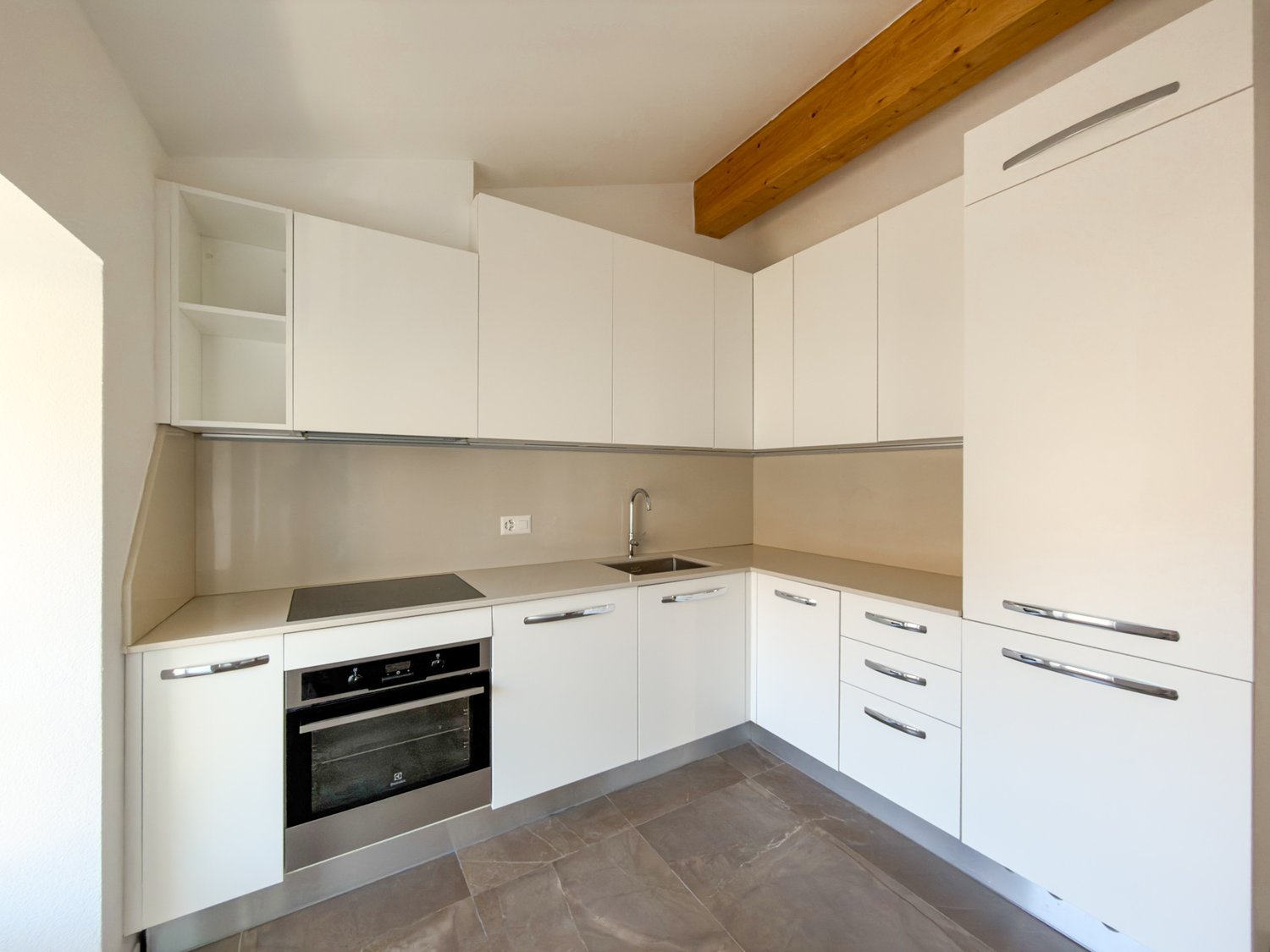 3 ½ rooms apartment, photo 2 of 7