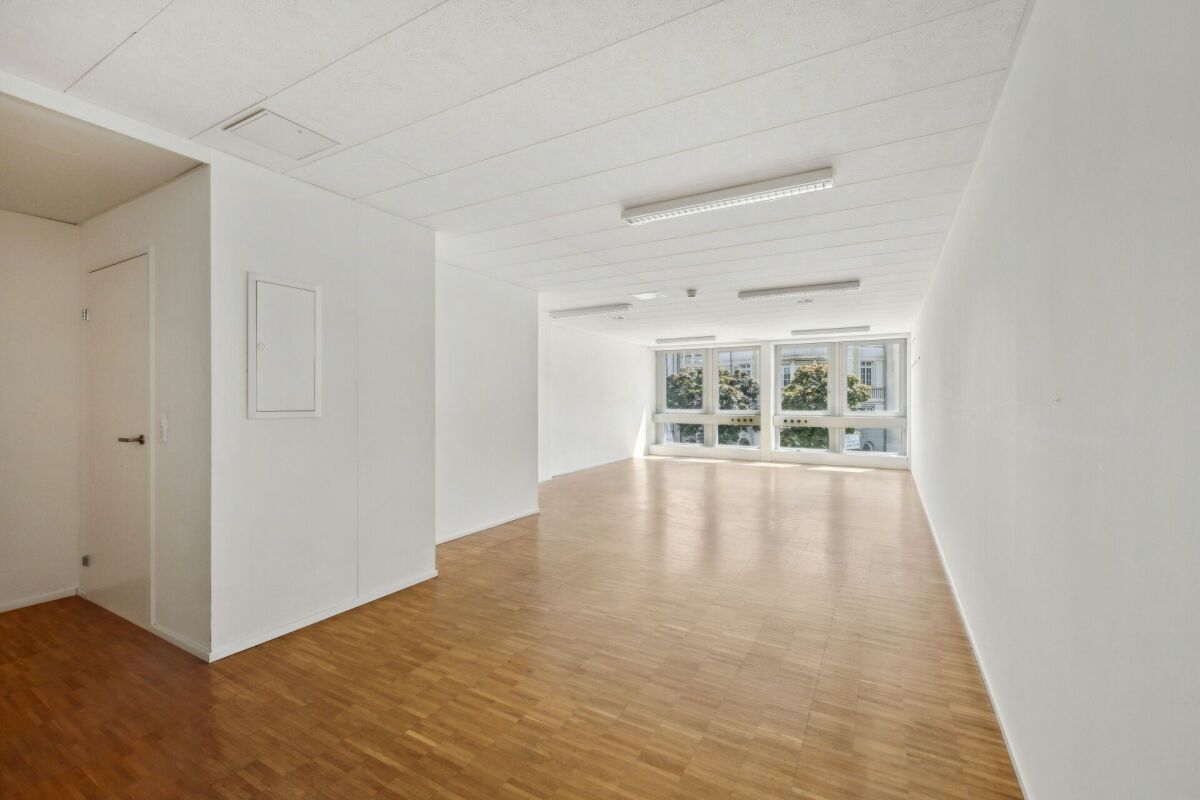 157m² practice, photo 2 of 8