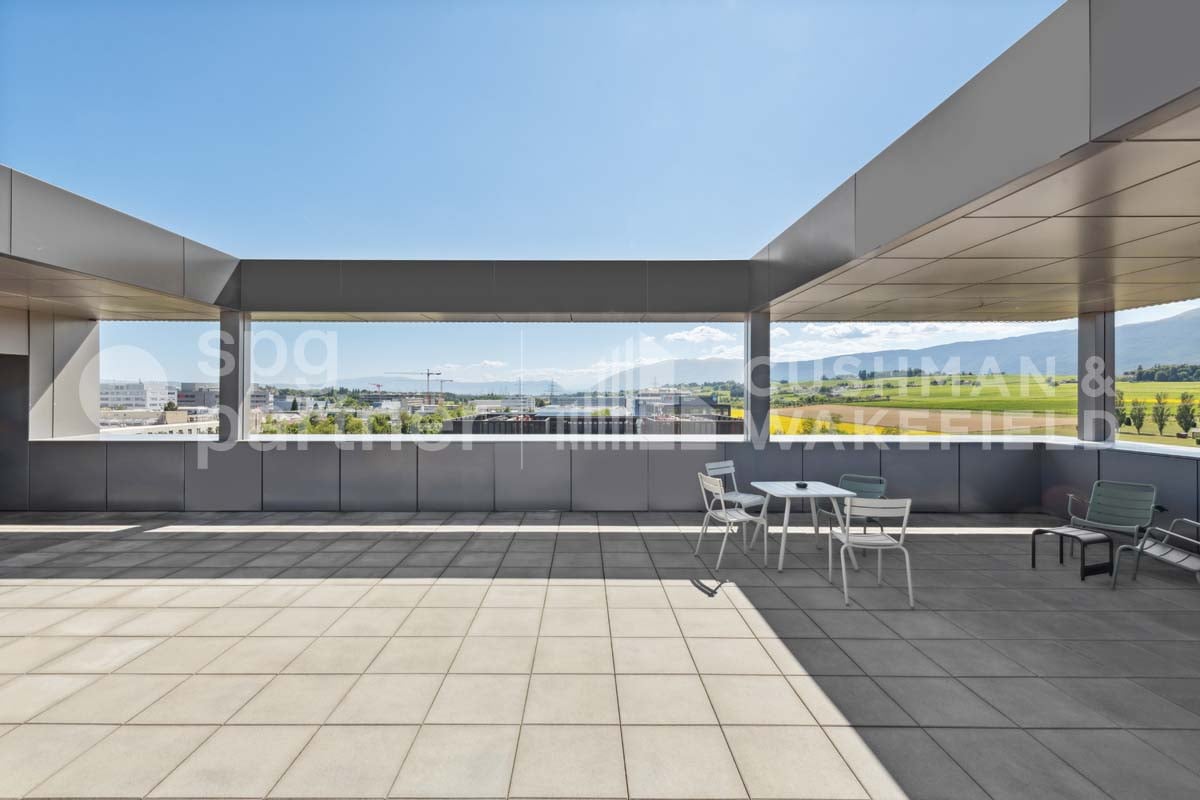 1200m² office, photo 10 of 10