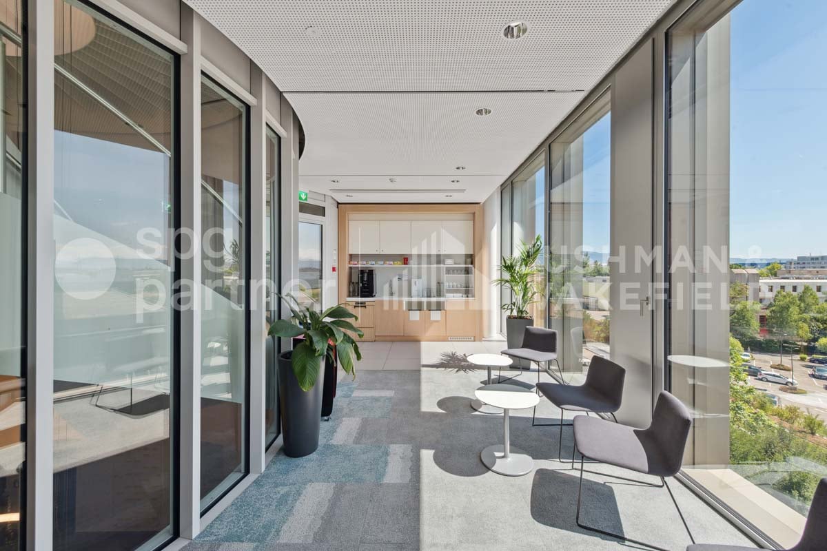 1200m² office, photo 8 of 10