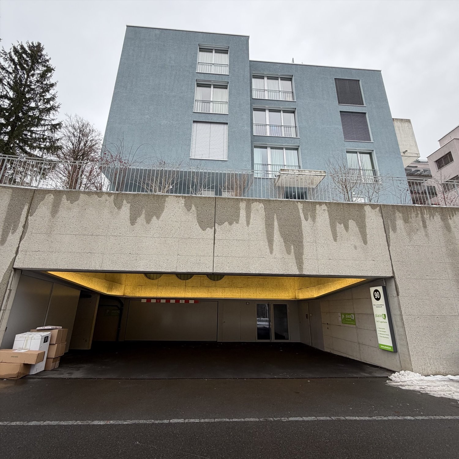Emplacement de parking souterrain