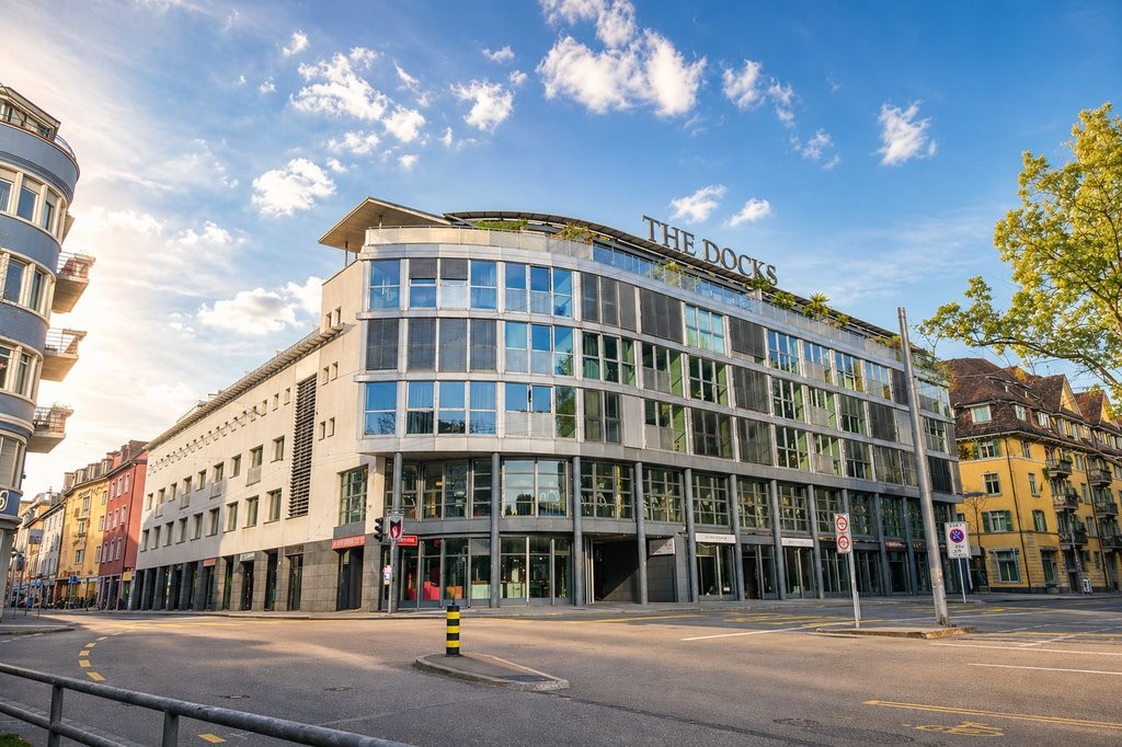 965m² commercial, photo 1 of 10