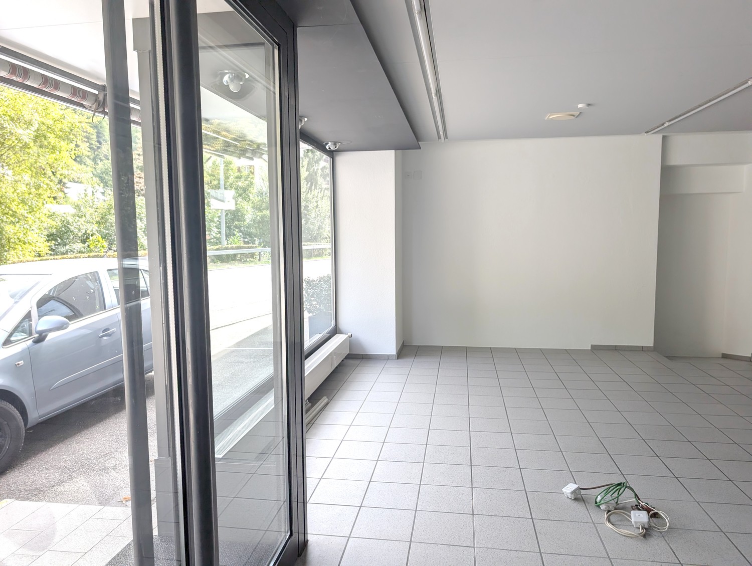 84m² shop, photo 4 of 10