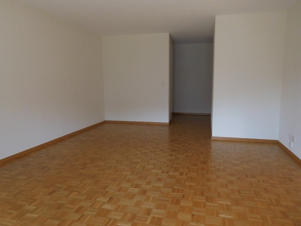 3 rooms apartment, photo 3 of 8