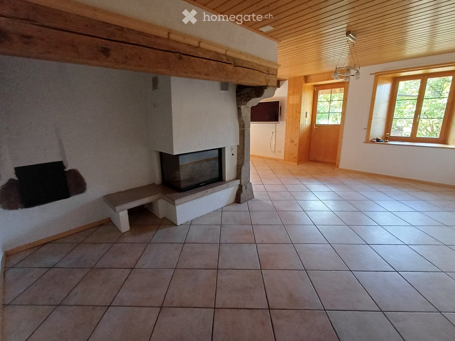 5 rooms apartment, photo 1 of 5