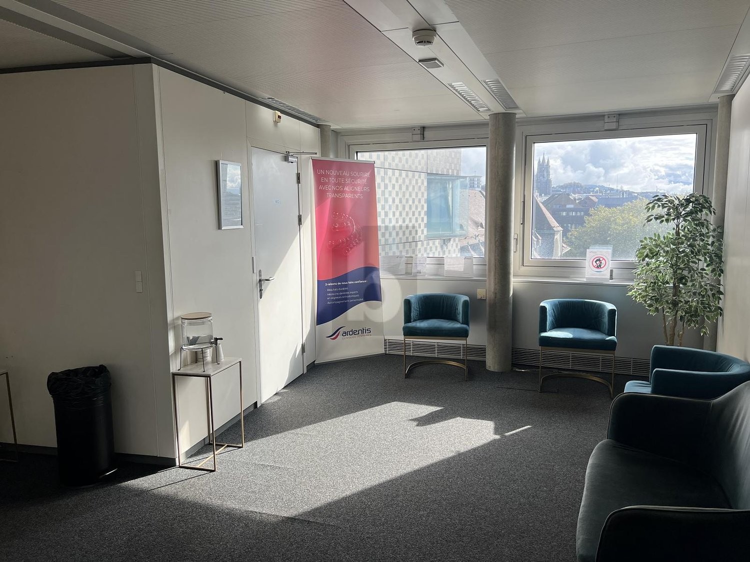 415m² office, photo 4 of 4