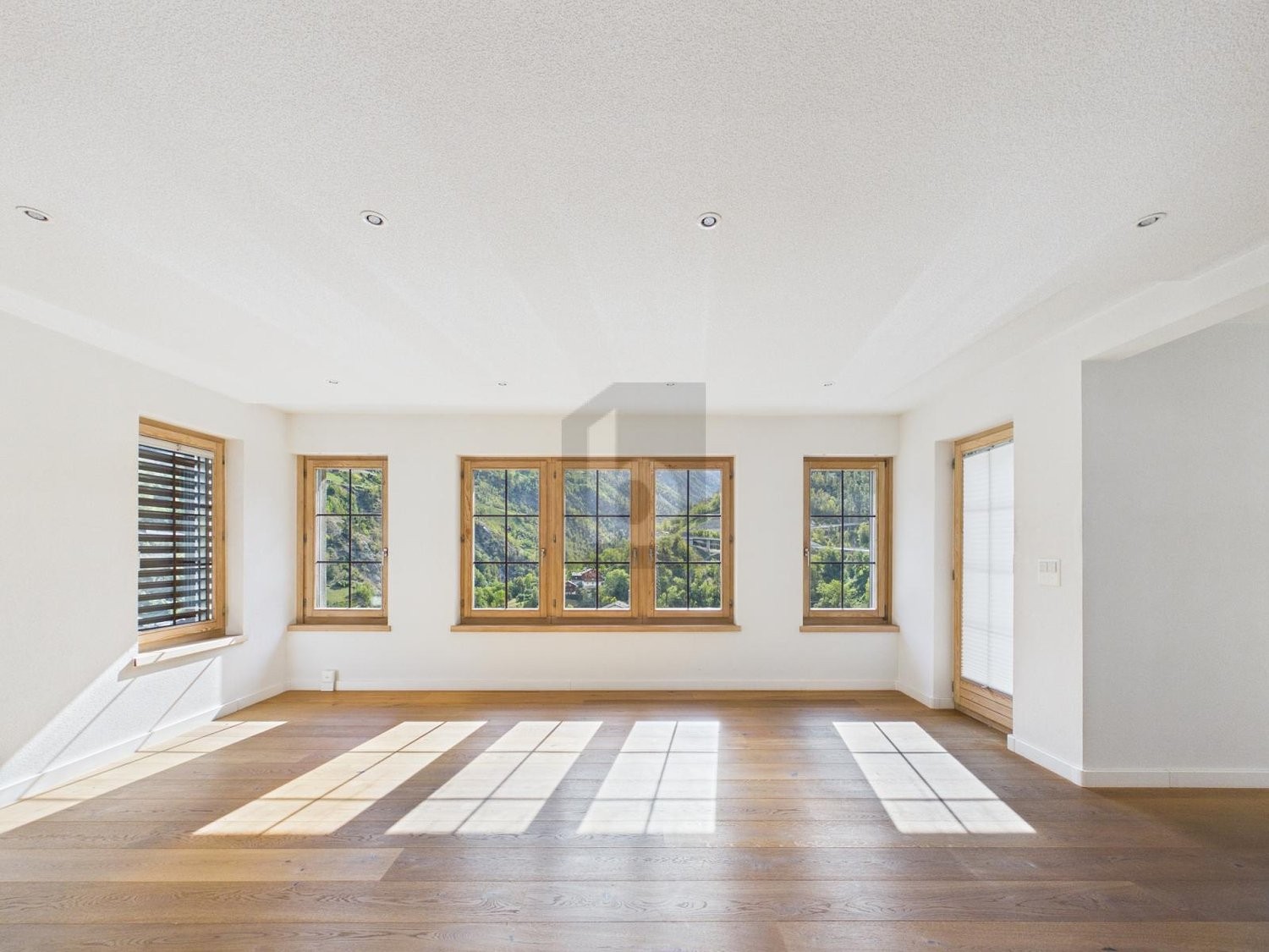 4 rooms single house