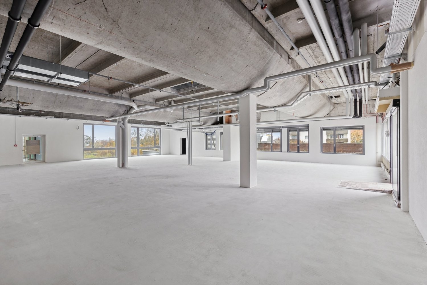 275m² practice, photo 9 of 9
