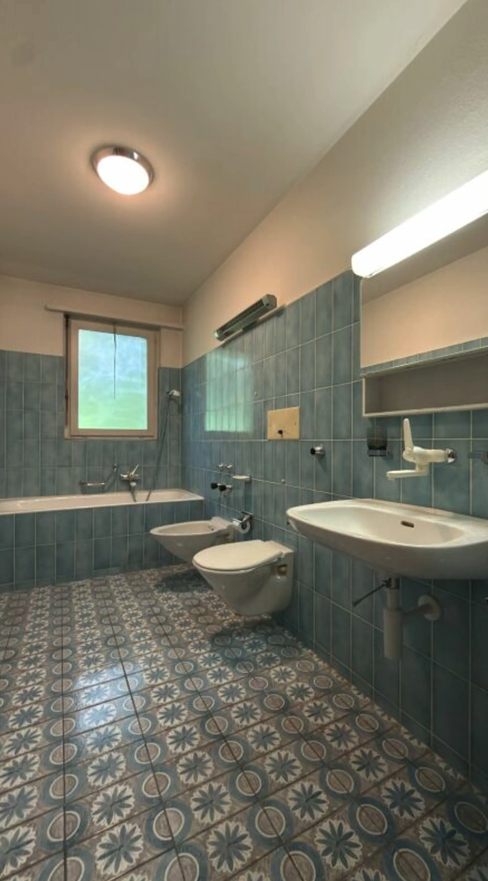 10 rooms single house