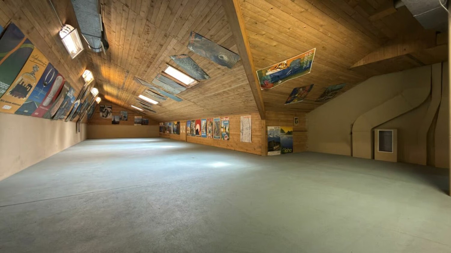 10 rooms single house