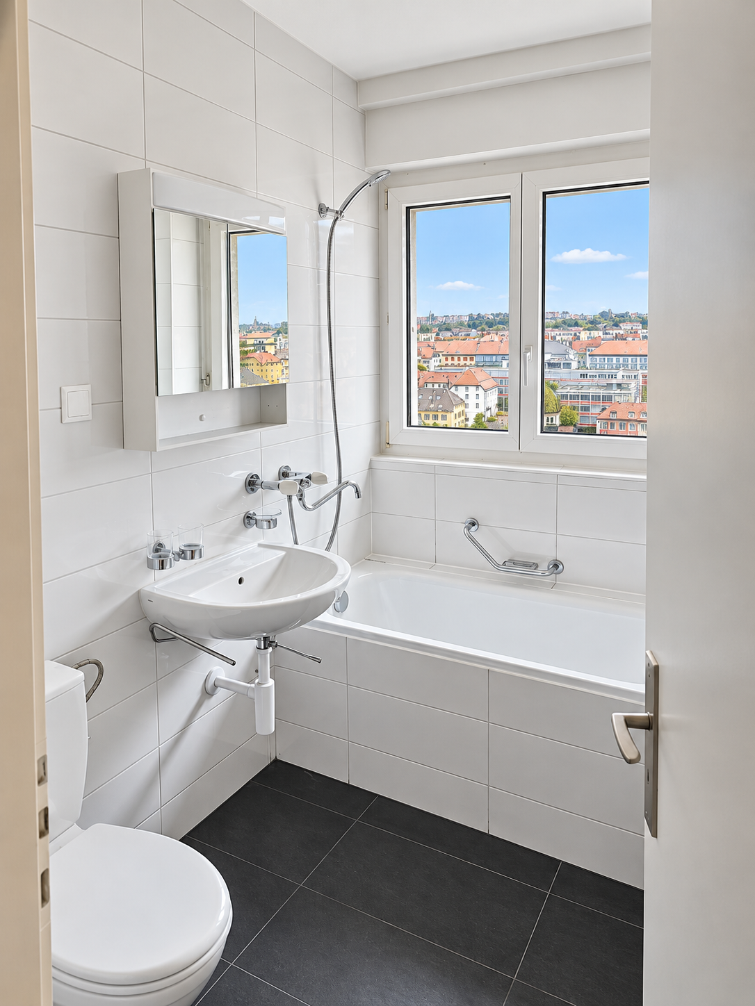 2 ½ rooms apartment, photo 1 of 6