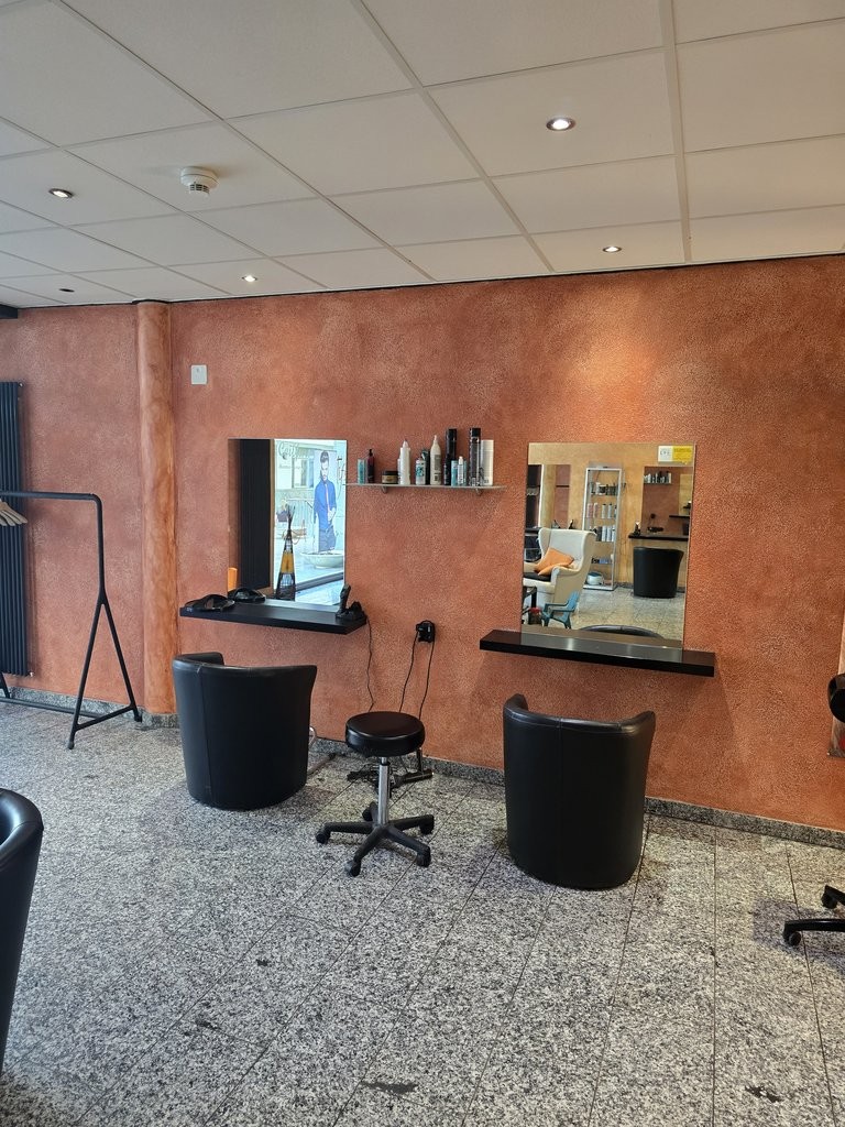 71m² shop, photo 4 of 5