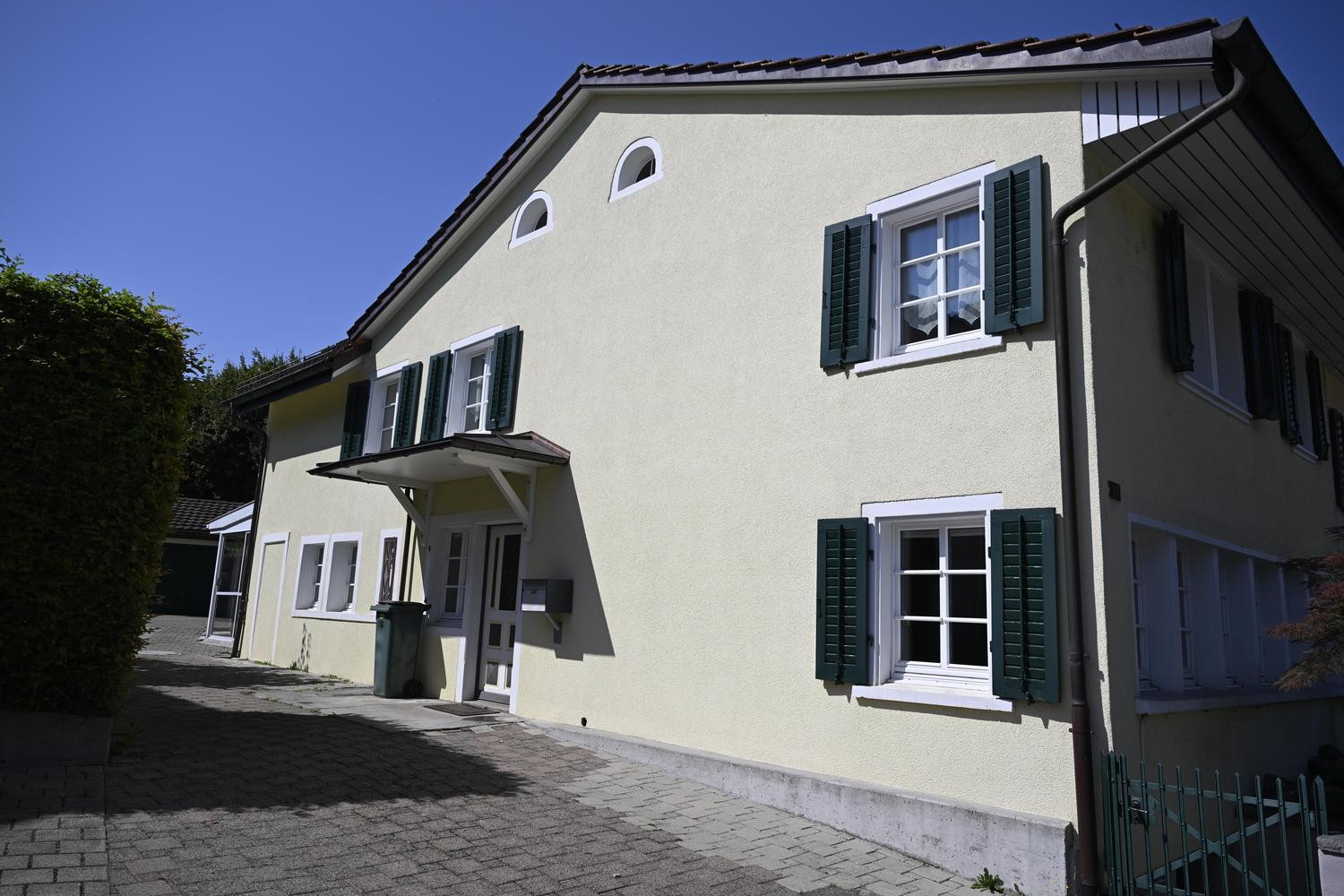 5 rooms single house