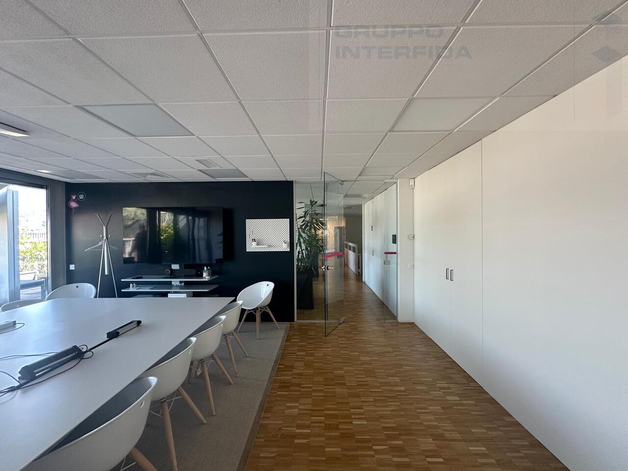 313m² ufficio