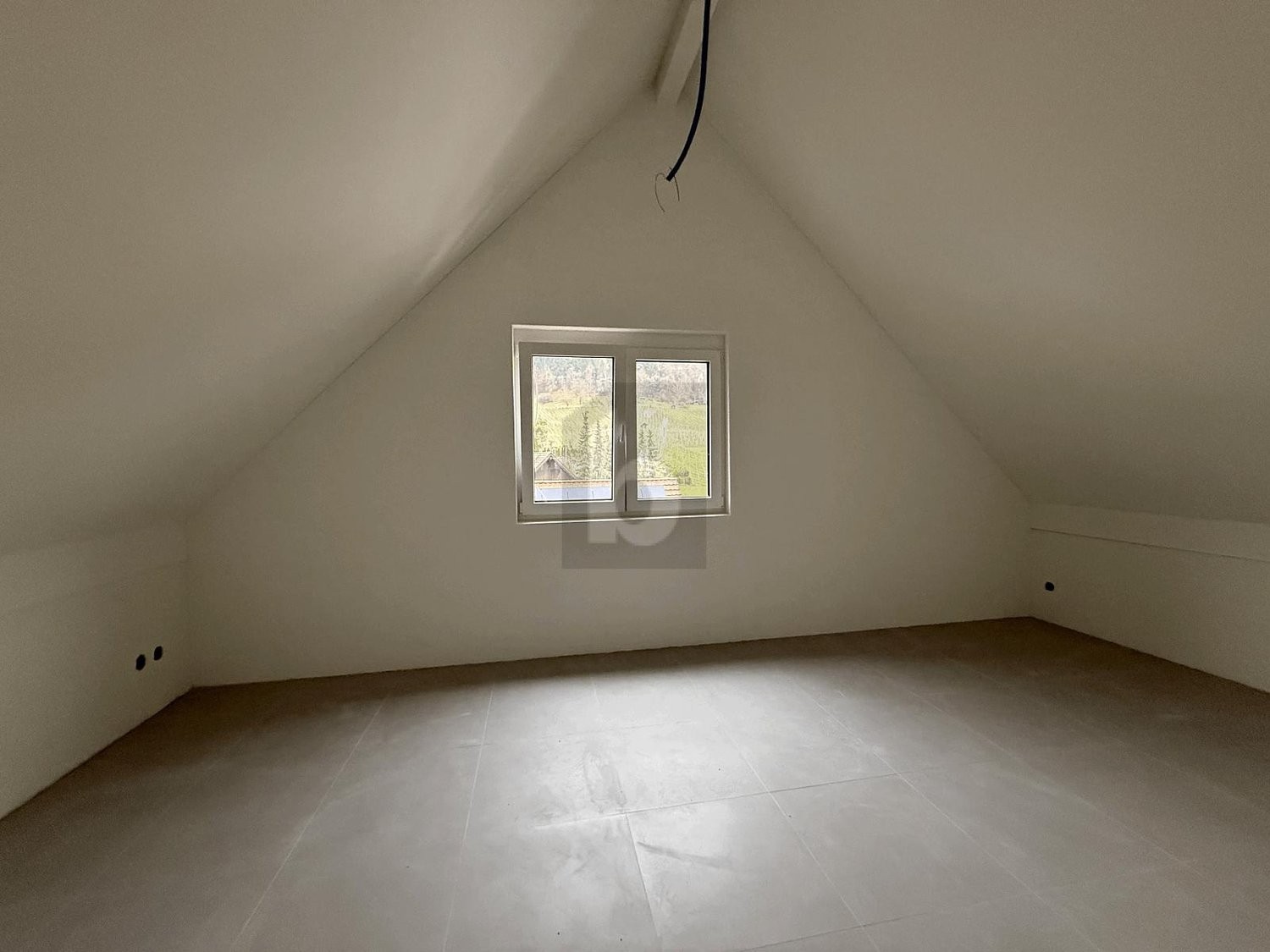 5 ½ rooms roof flat, photo 3 of 4