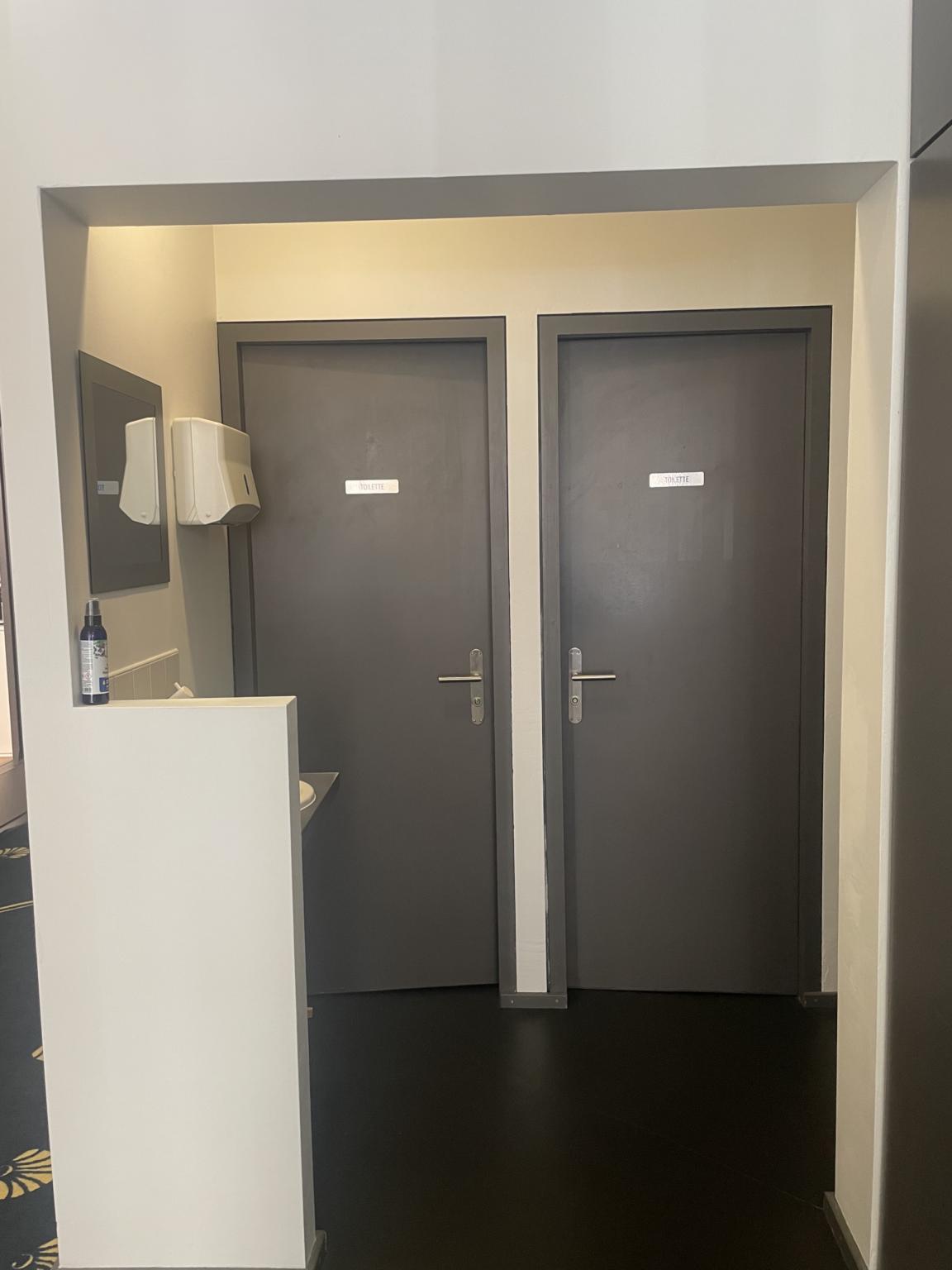 95m² shop, photo 9 of 9