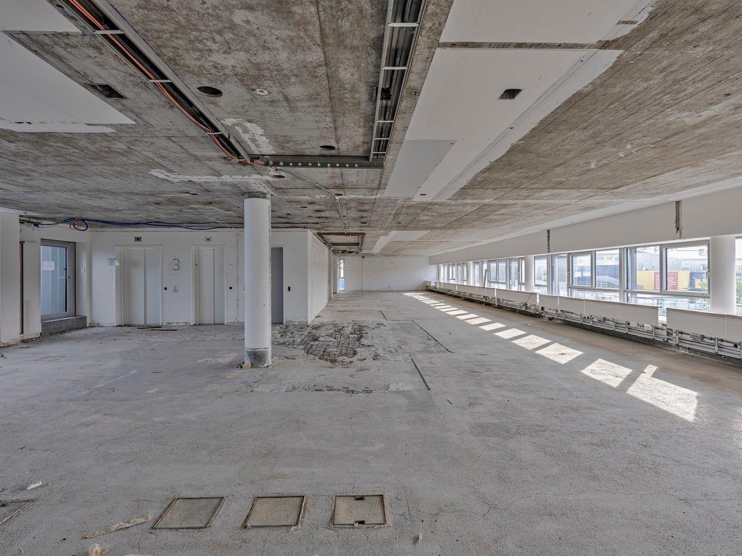 466m² commercial