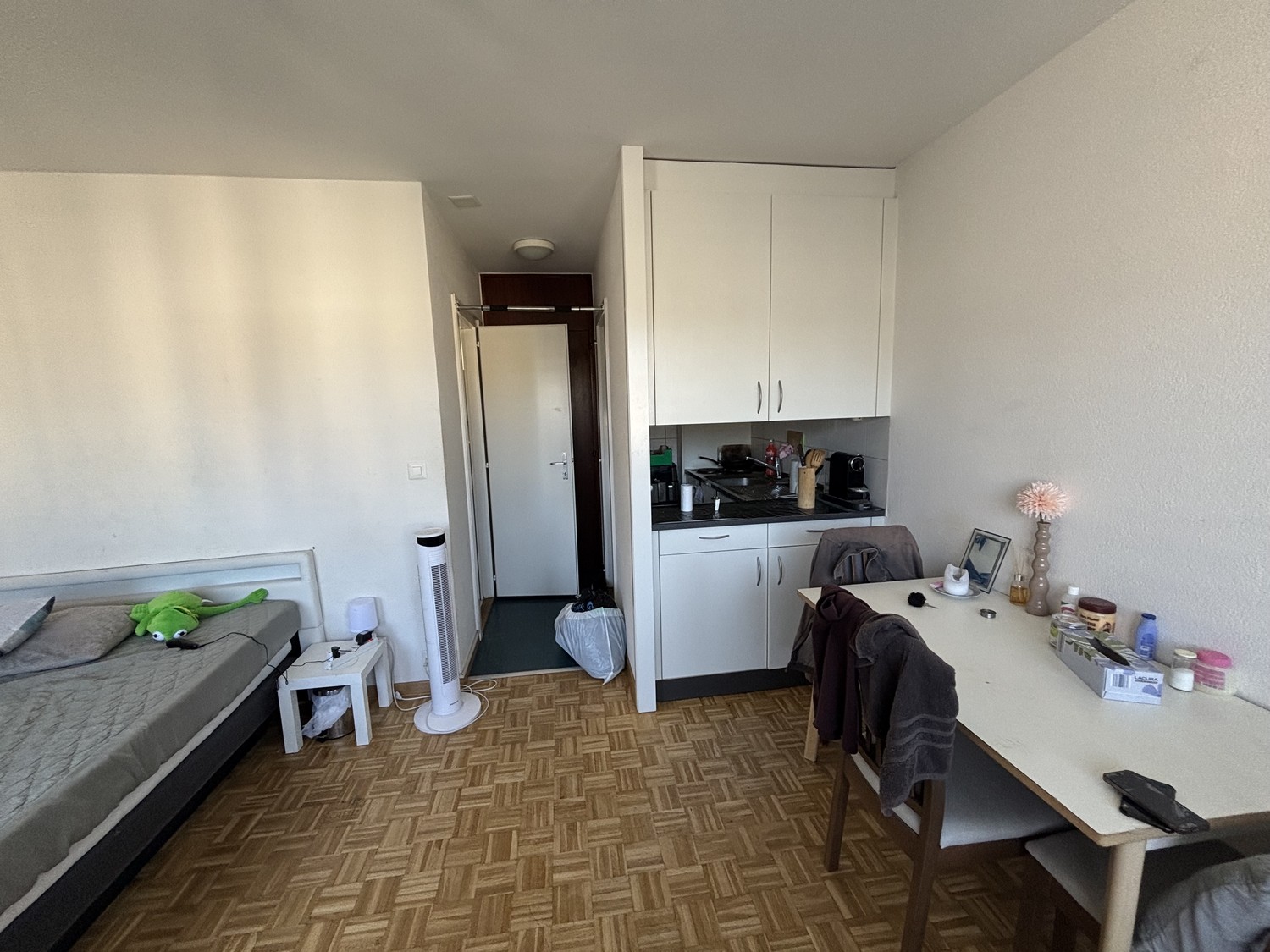 1 room apartment, photo 1 of 4