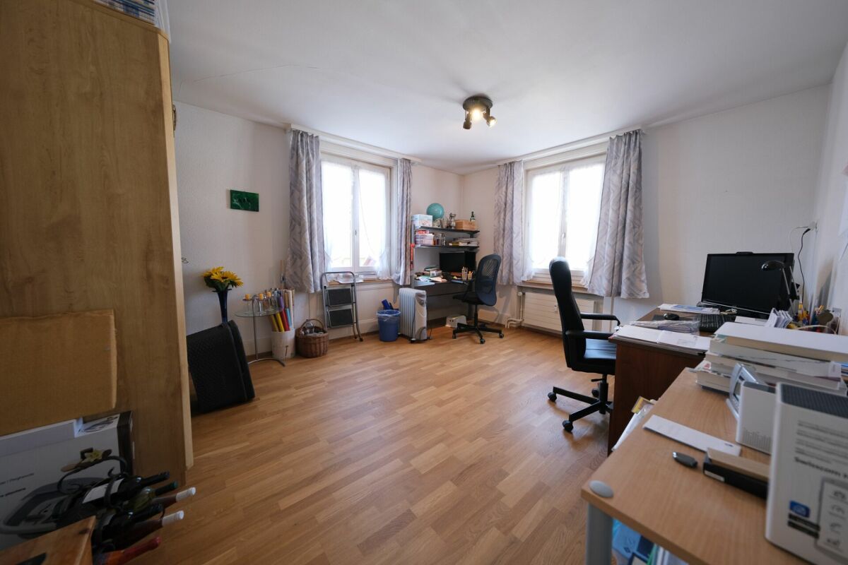 5 rooms apartment, photo 9 of 10