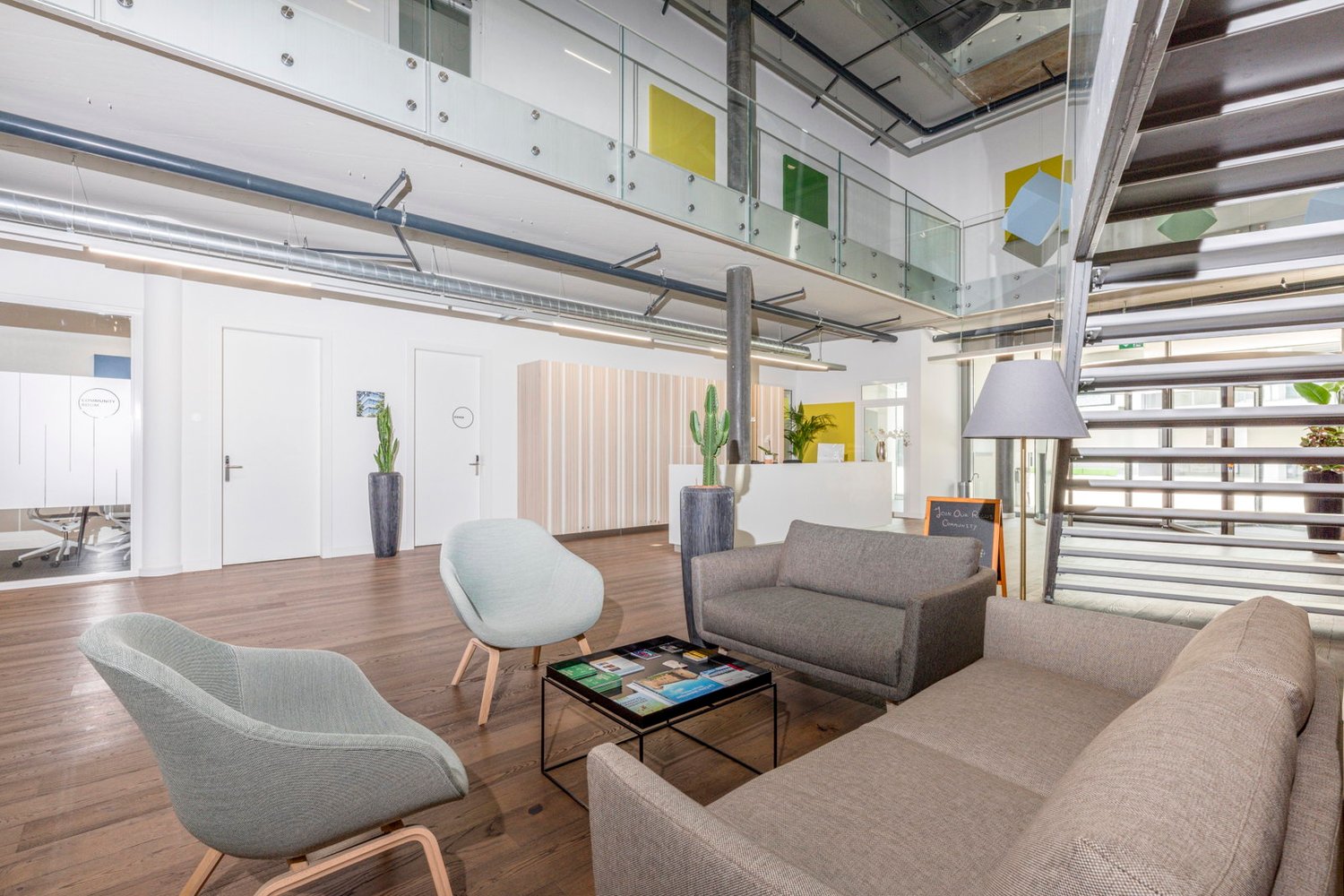 Büro, Foto 1 von 8