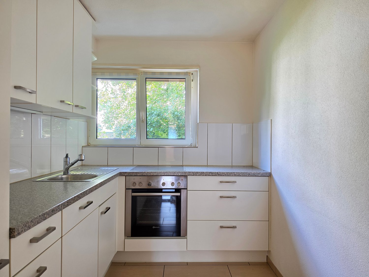 4 rooms apartment, photo 1 of 10