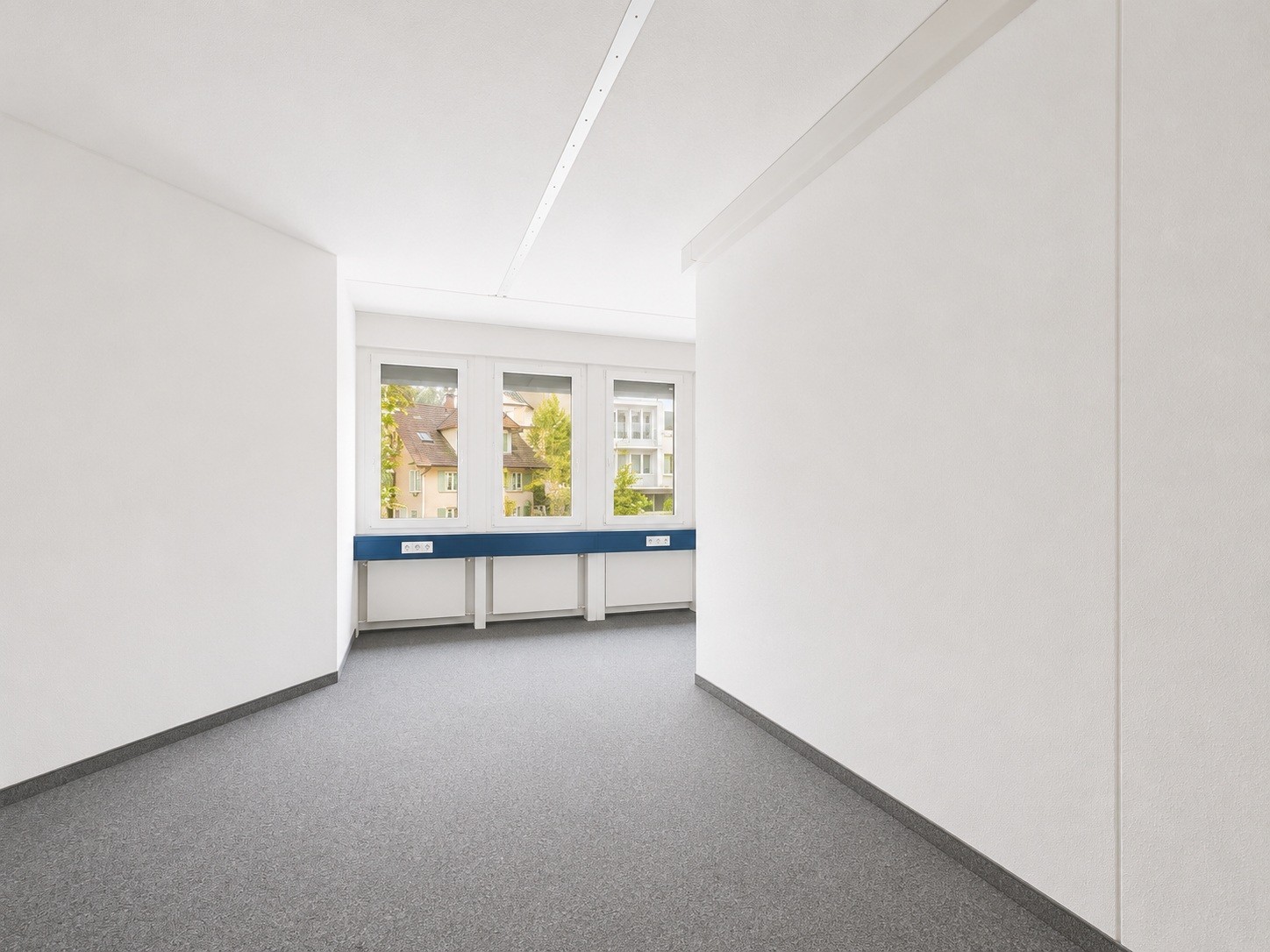698m² office, photo 7 of 10