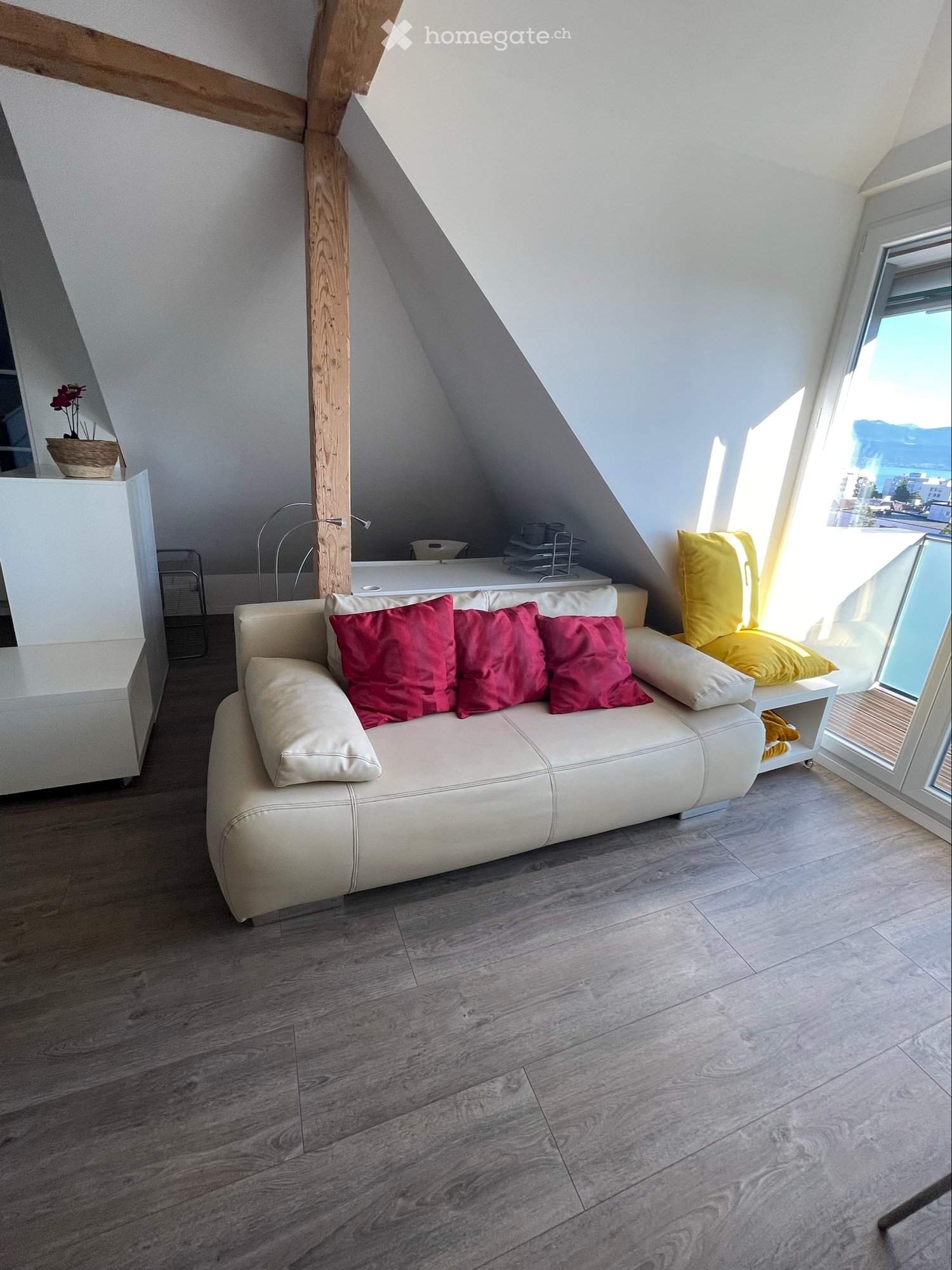 2 rooms apartment, photo 2 of 5