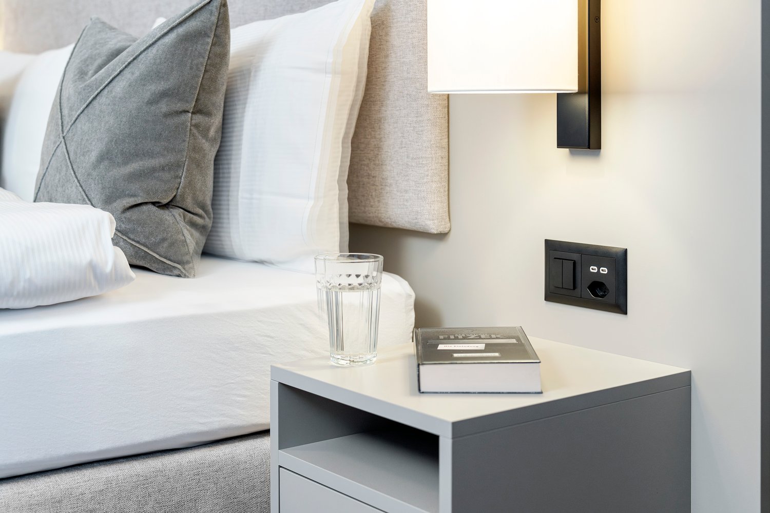 1 room furnished flat, photo 9 of 10