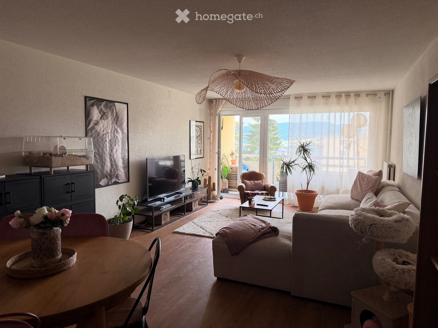 4 rooms apartment, photo 1 of 4