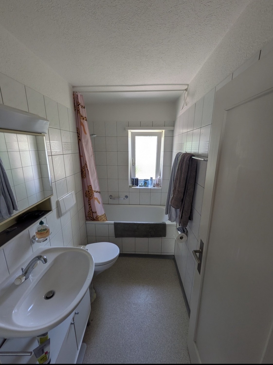 Room in a shared flat (2)