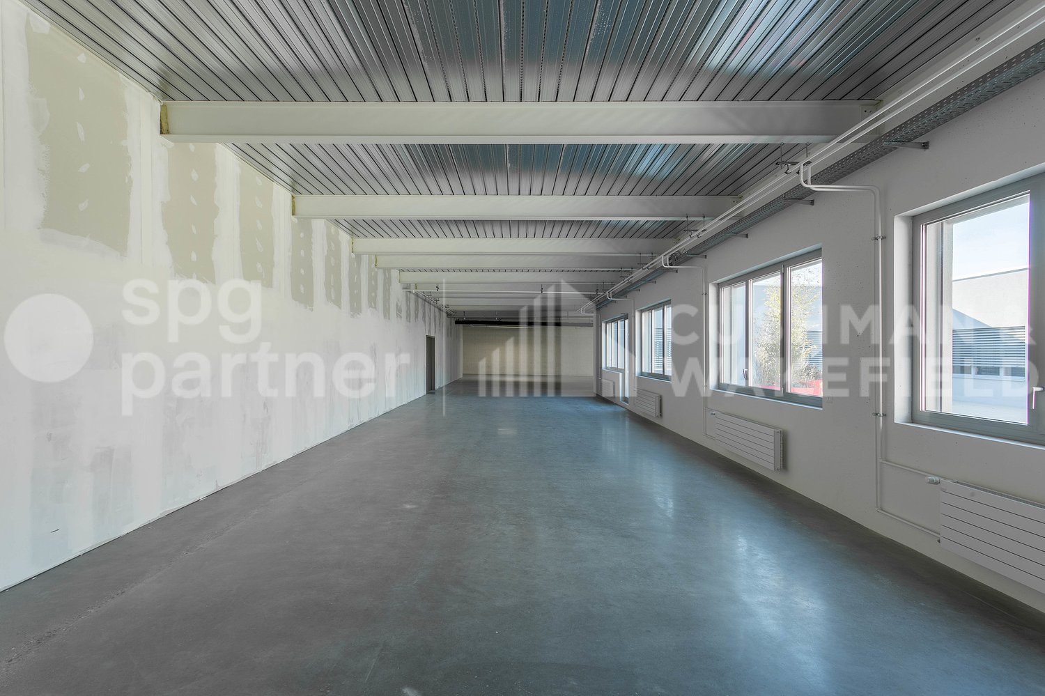 317m² commercial, photo 8 of 10