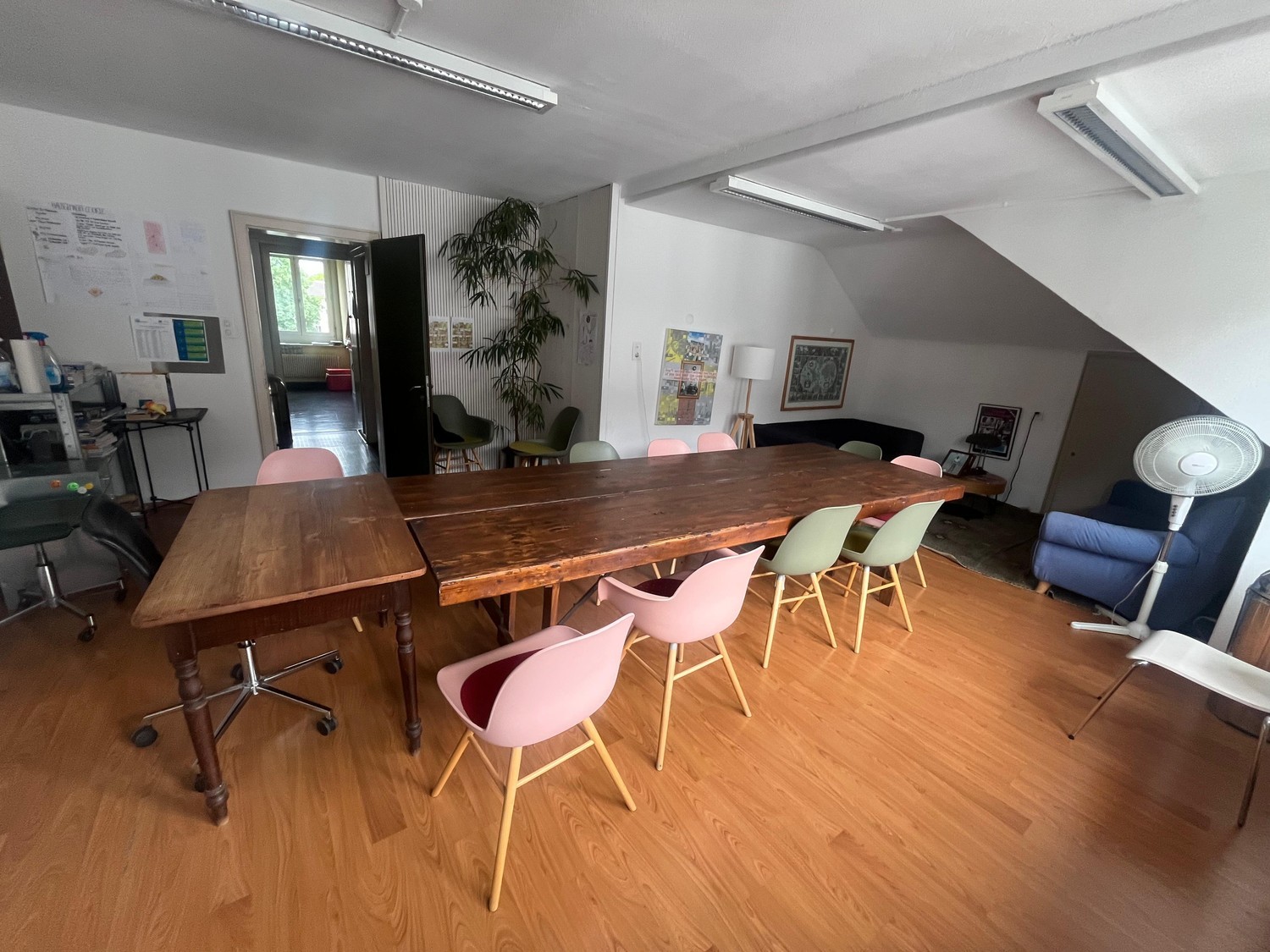 Office, photo 4 of 9