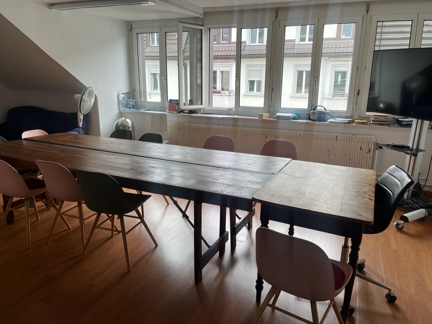 Office, photo 5 of 9