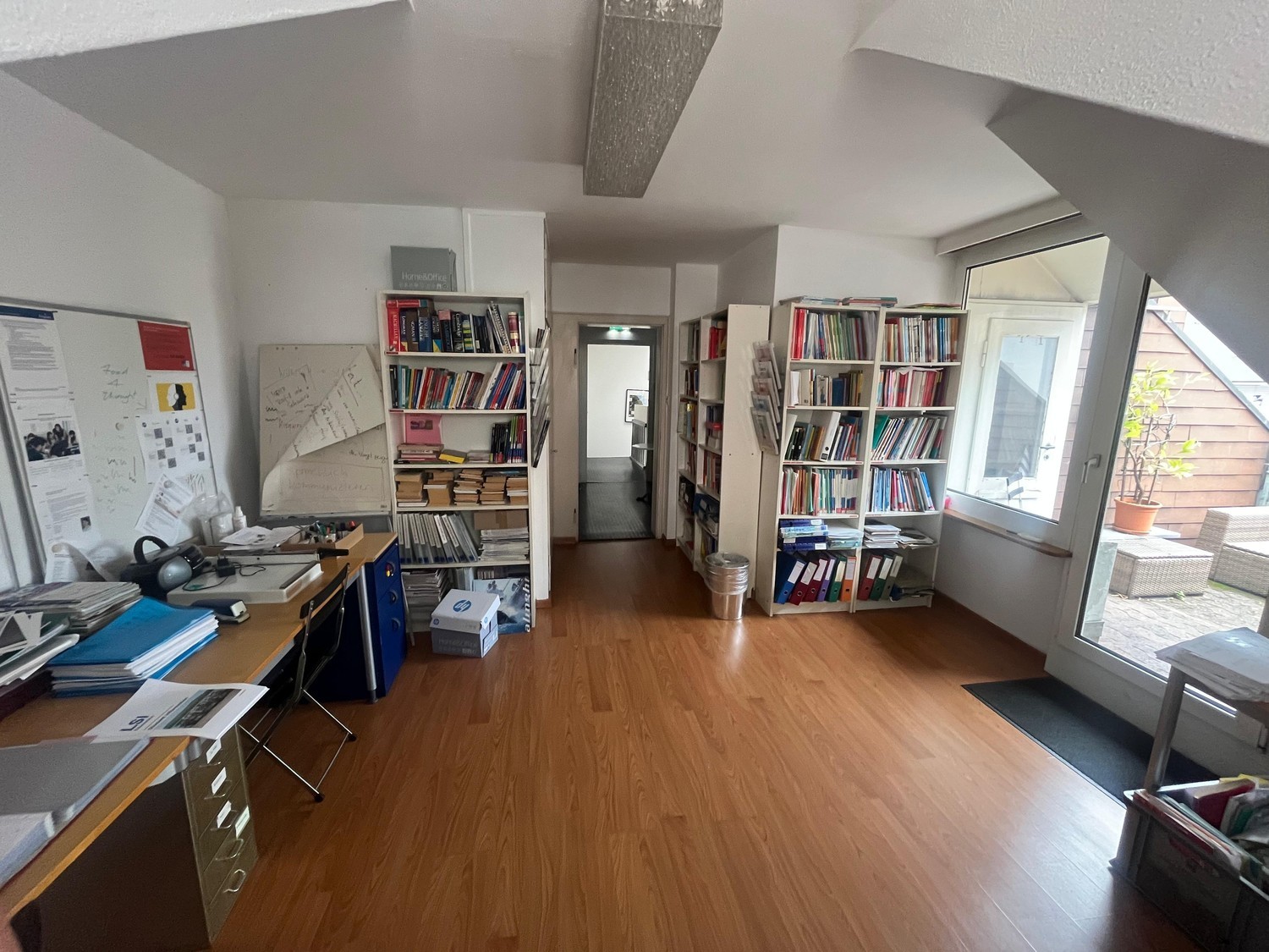 Office, photo 8 of 9