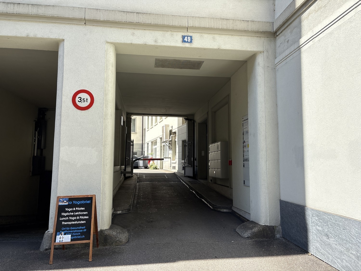 75m² commercial, photo 9 of 10