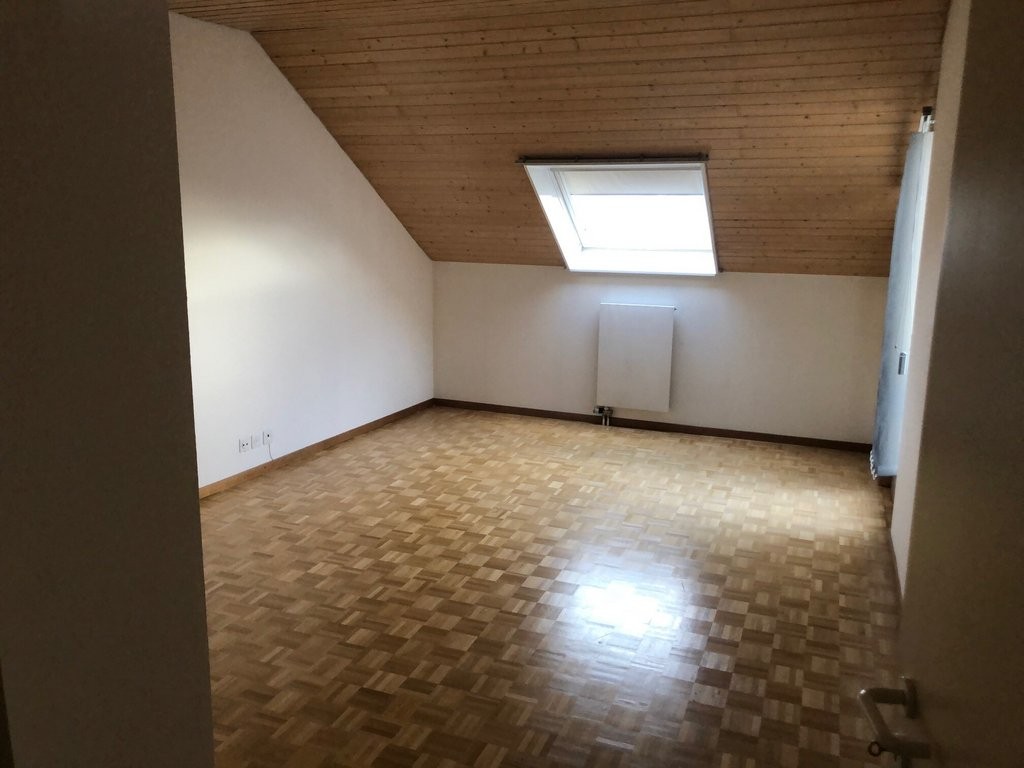 4 rooms apartment, photo 6 of 10
