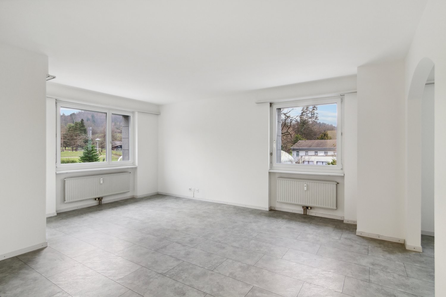4 rooms apartment, photo 2 of 7