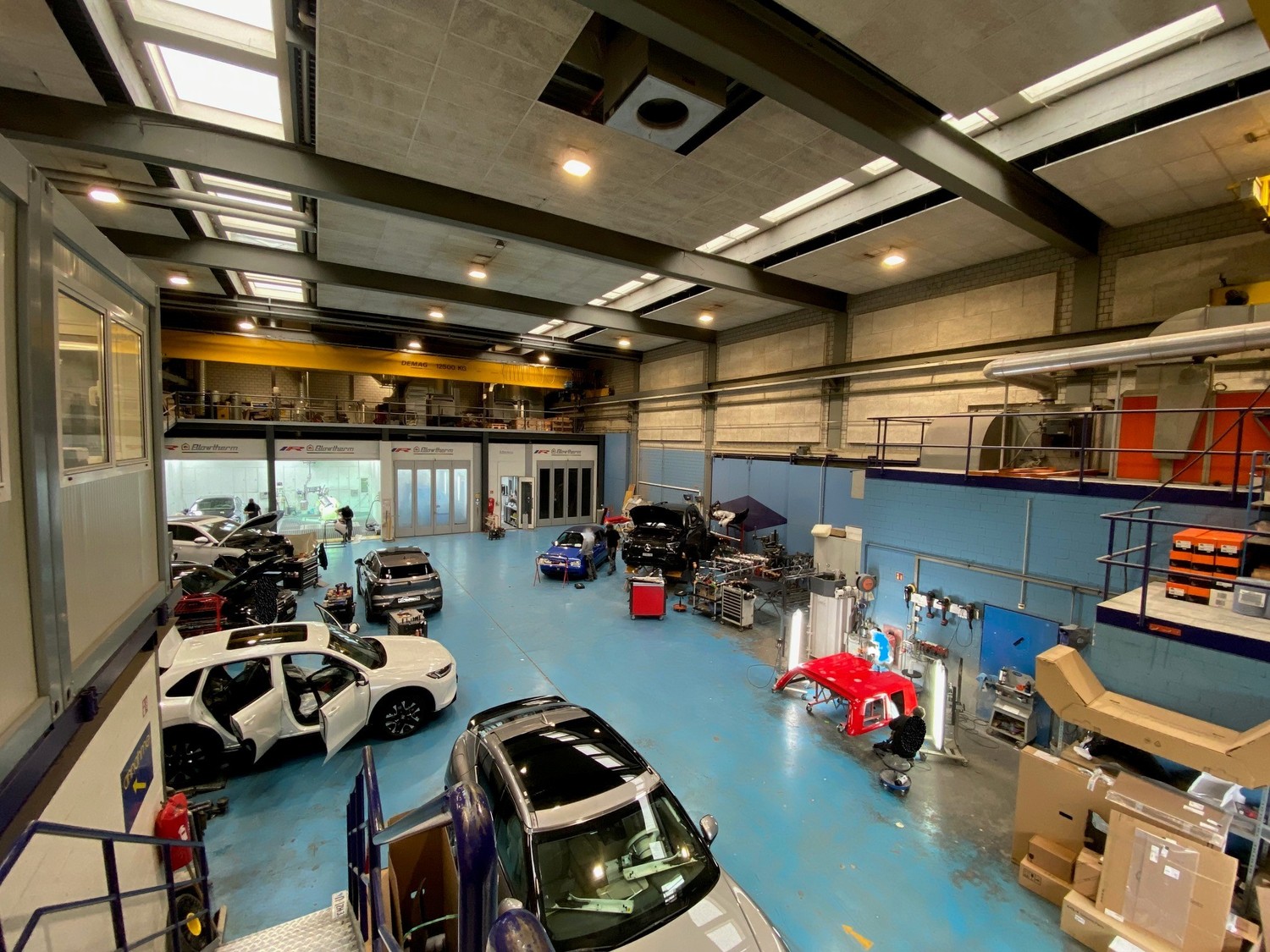 930-1420m² commercial