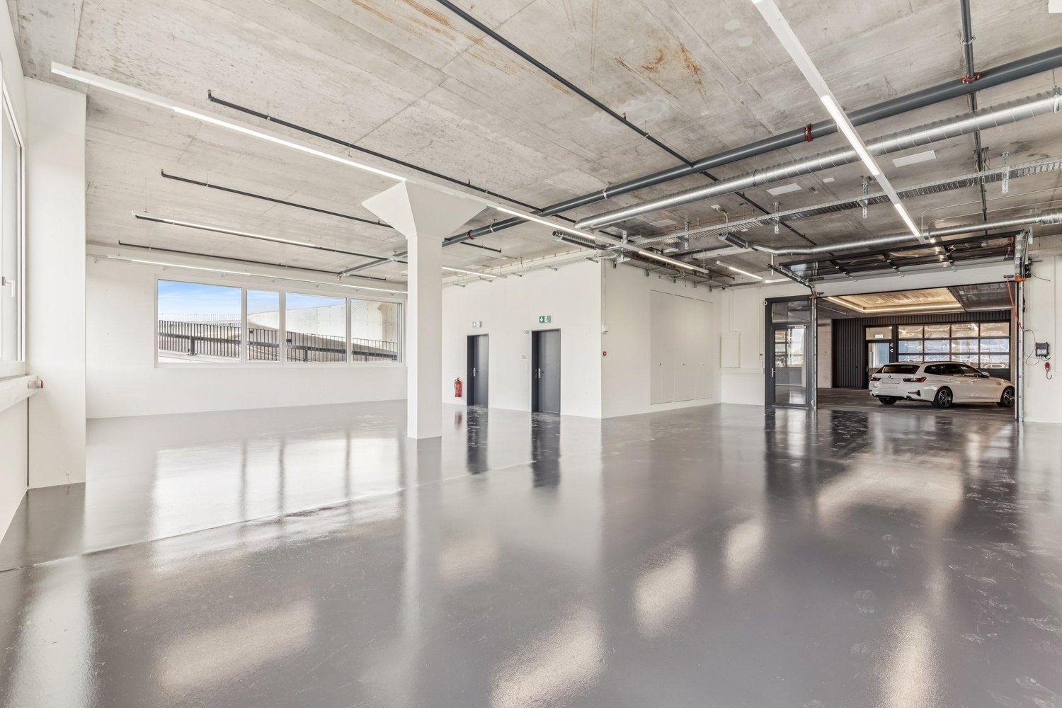 130m² commercial, photo 3 of 8