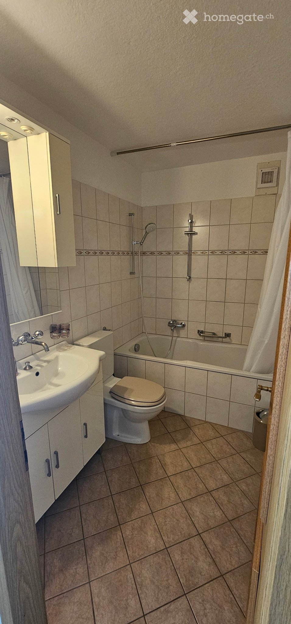 4 ½ rooms apartment, photo 2 of 5