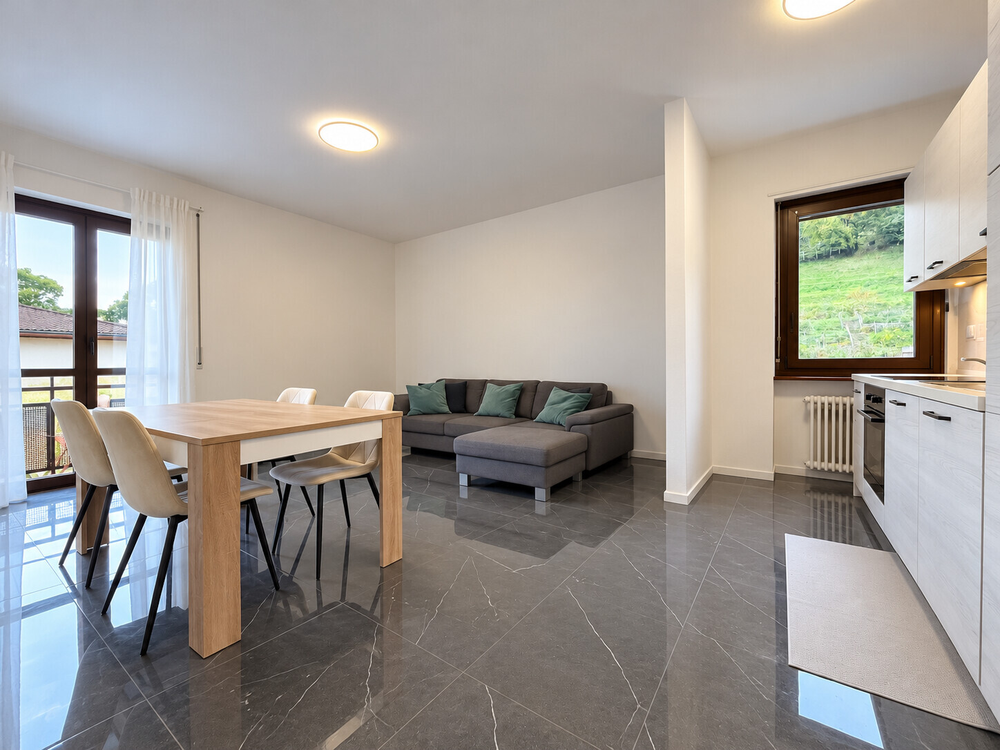2 ½ rooms apartment